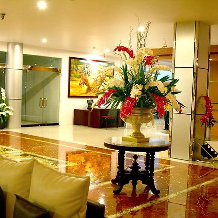 Grand Royal Taliwang Hotel Zewnętrze zdjęcie