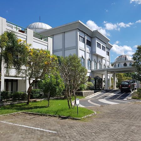 Grand Royal Taliwang Hotel Zewnętrze zdjęcie