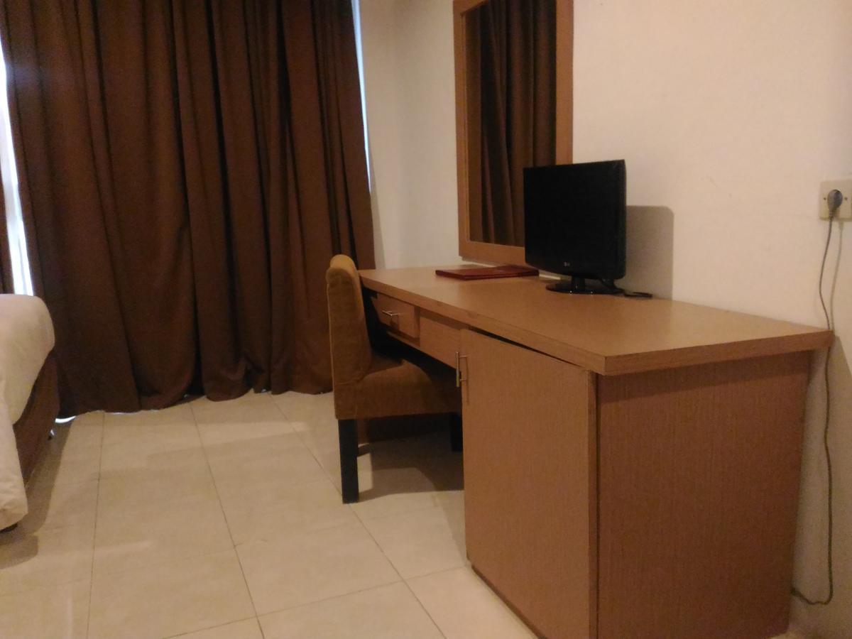Grand Royal Taliwang Hotel Zewnętrze zdjęcie