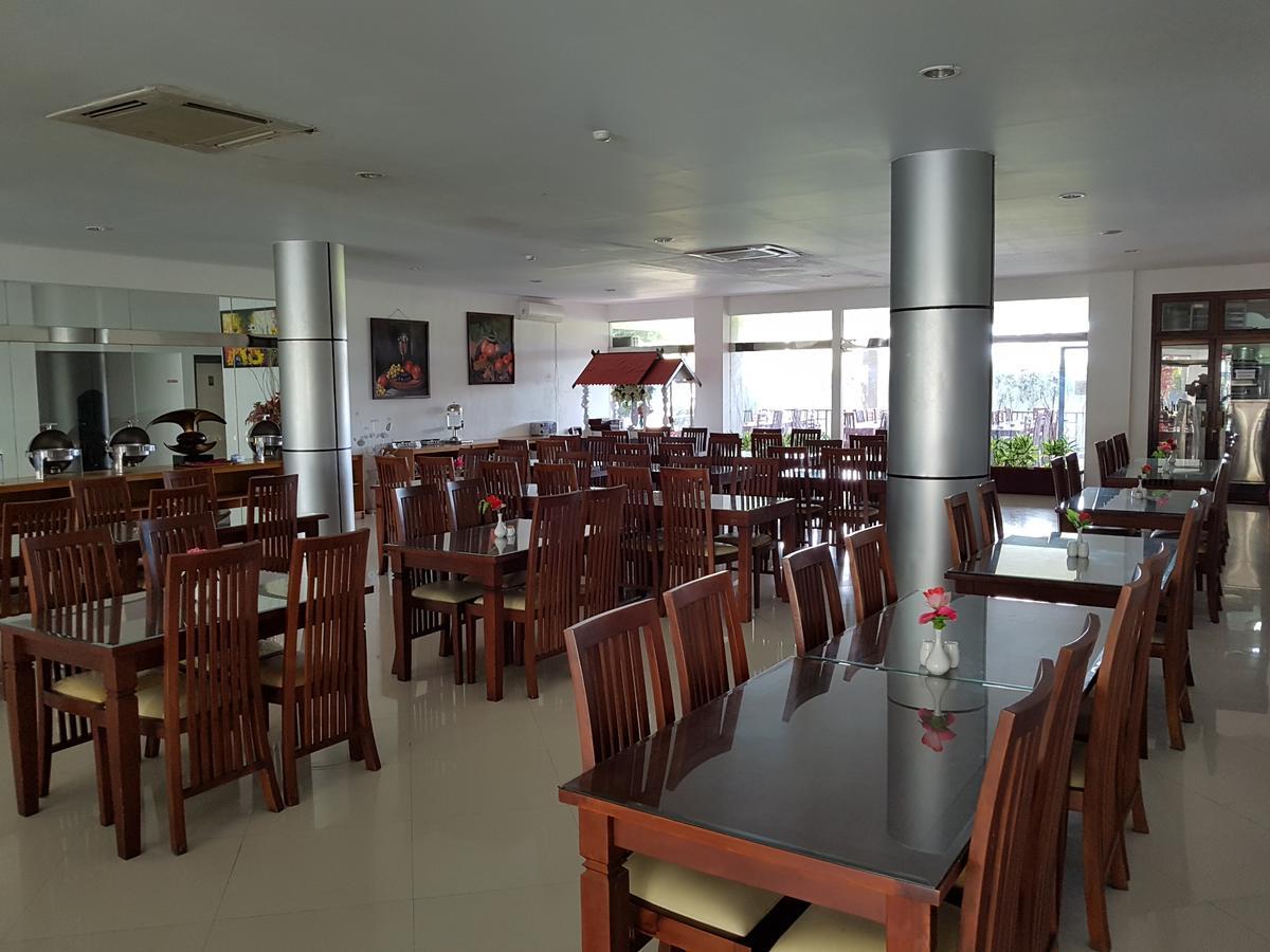 Grand Royal Taliwang Hotel Zewnętrze zdjęcie