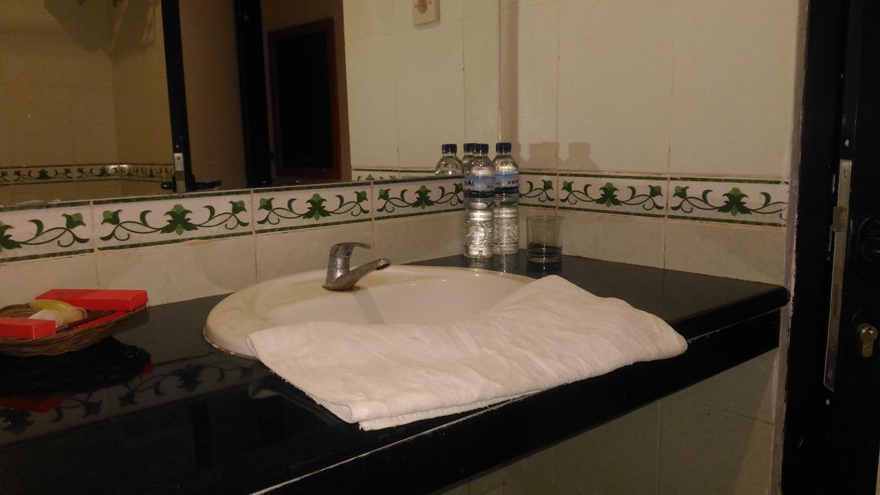 Grand Royal Taliwang Hotel Pokój zdjęcie