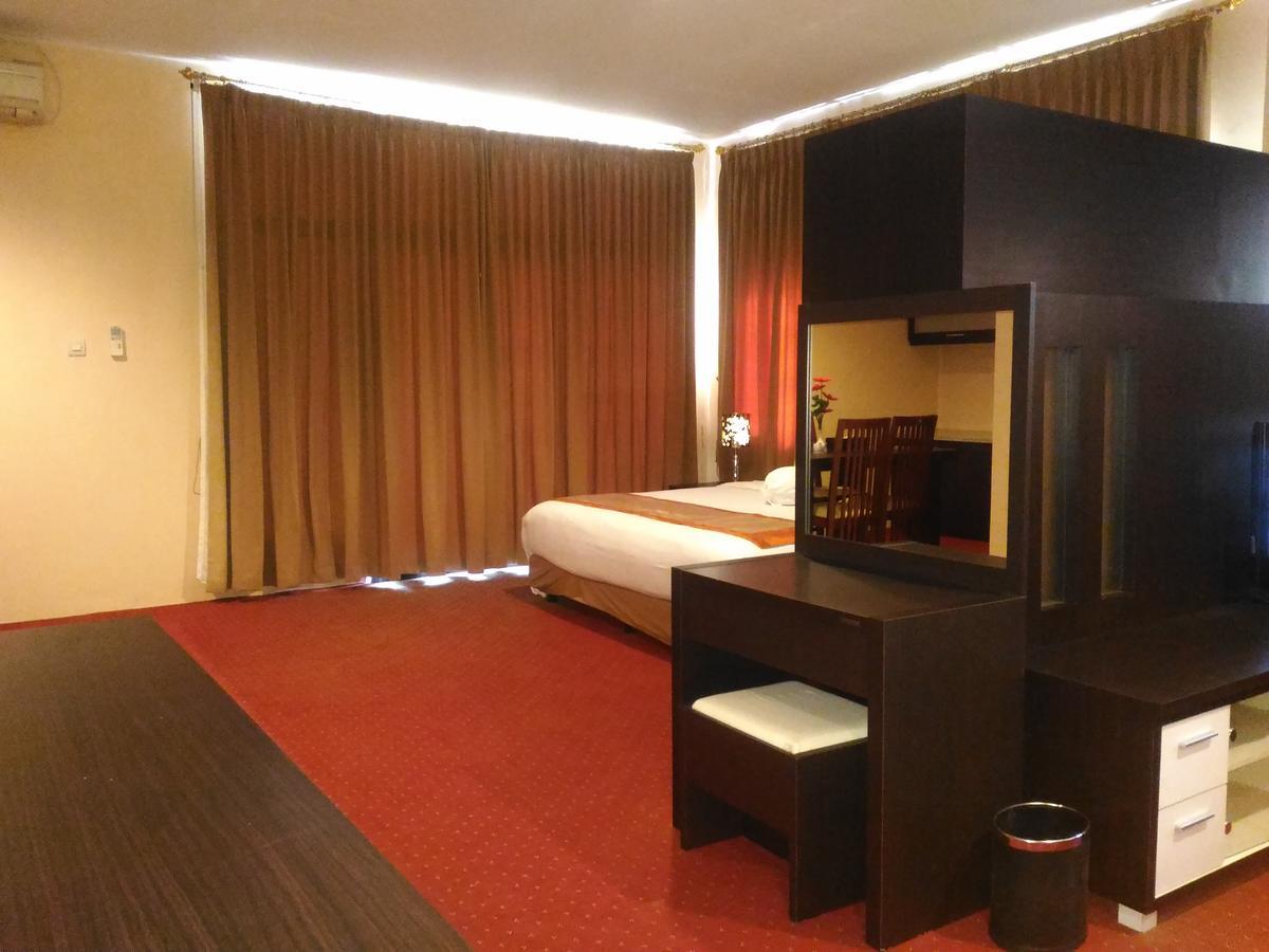 Grand Royal Taliwang Hotel Pokój zdjęcie
